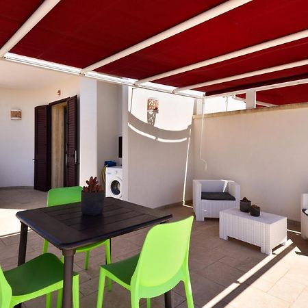 Damavi Suite 2 Torre dell'Orso Exterior photo
