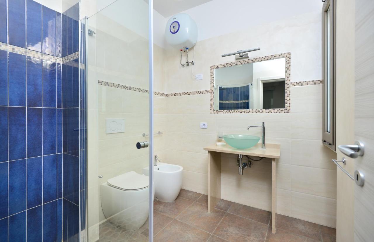 Damavi Suite 2 Torre dell'Orso Exterior photo