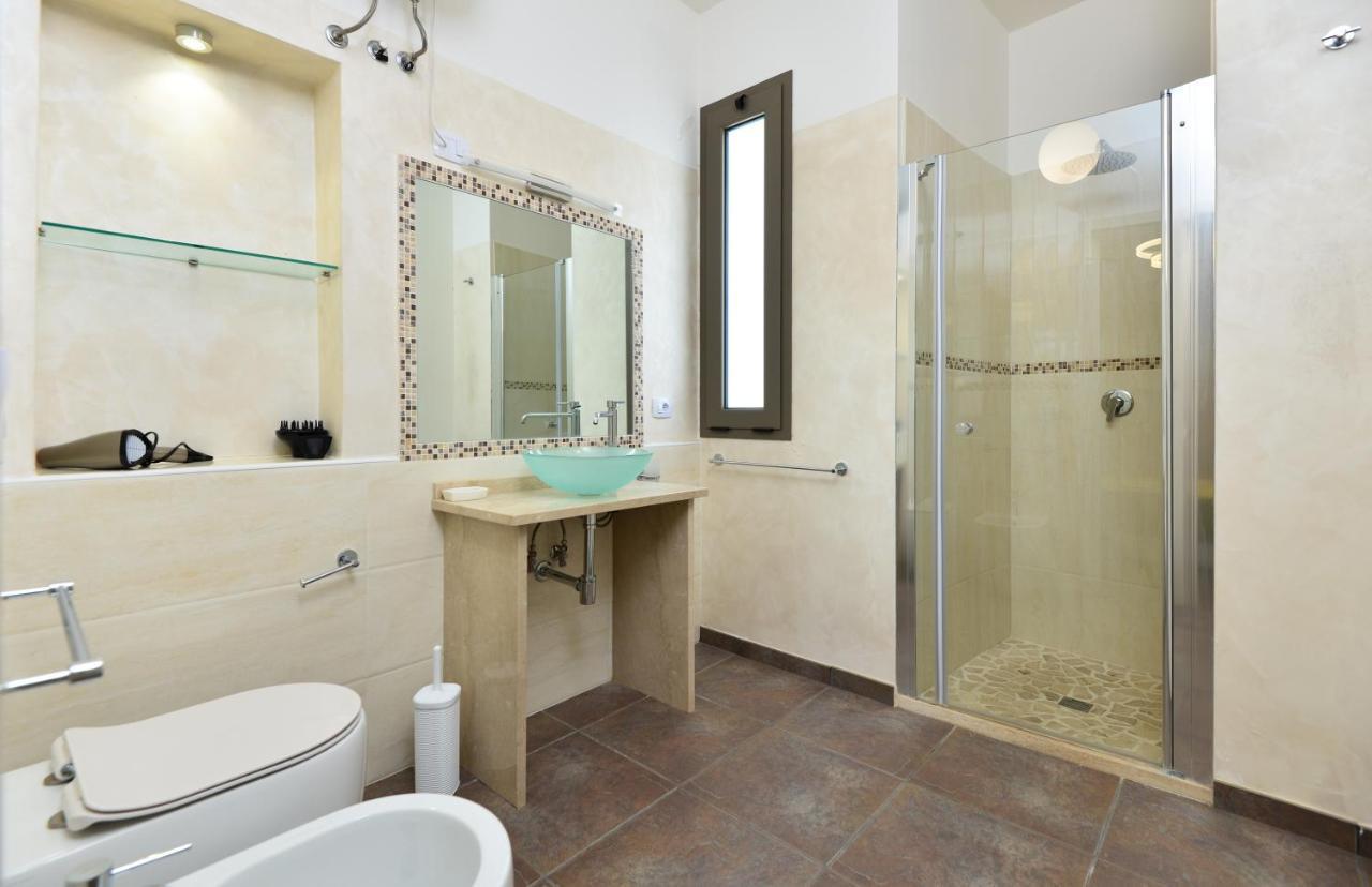 Damavi Suite 2 Torre dell'Orso Exterior photo