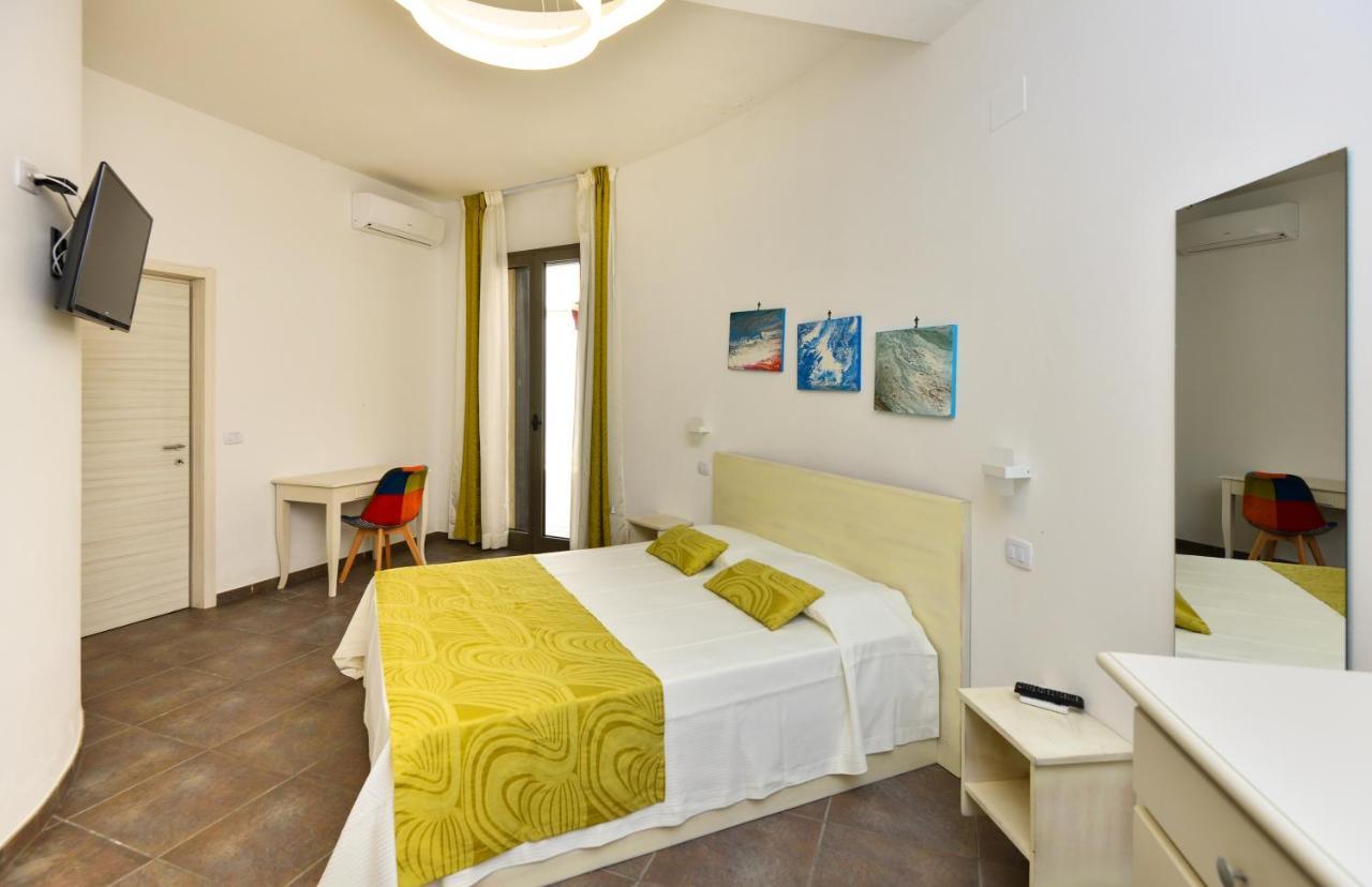 Damavi Suite 2 Torre dell'Orso Exterior photo