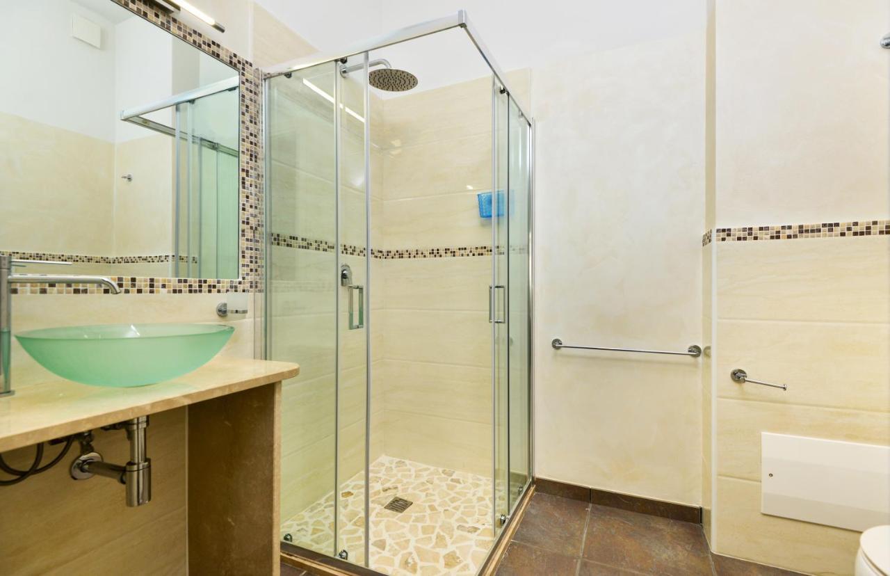Damavi Suite 2 Torre dell'Orso Exterior photo