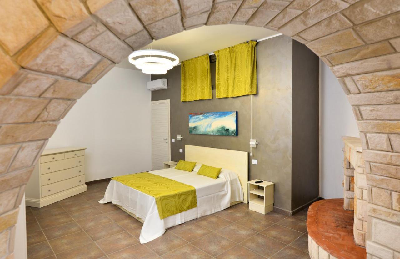 Damavi Suite 2 Torre dell'Orso Exterior photo