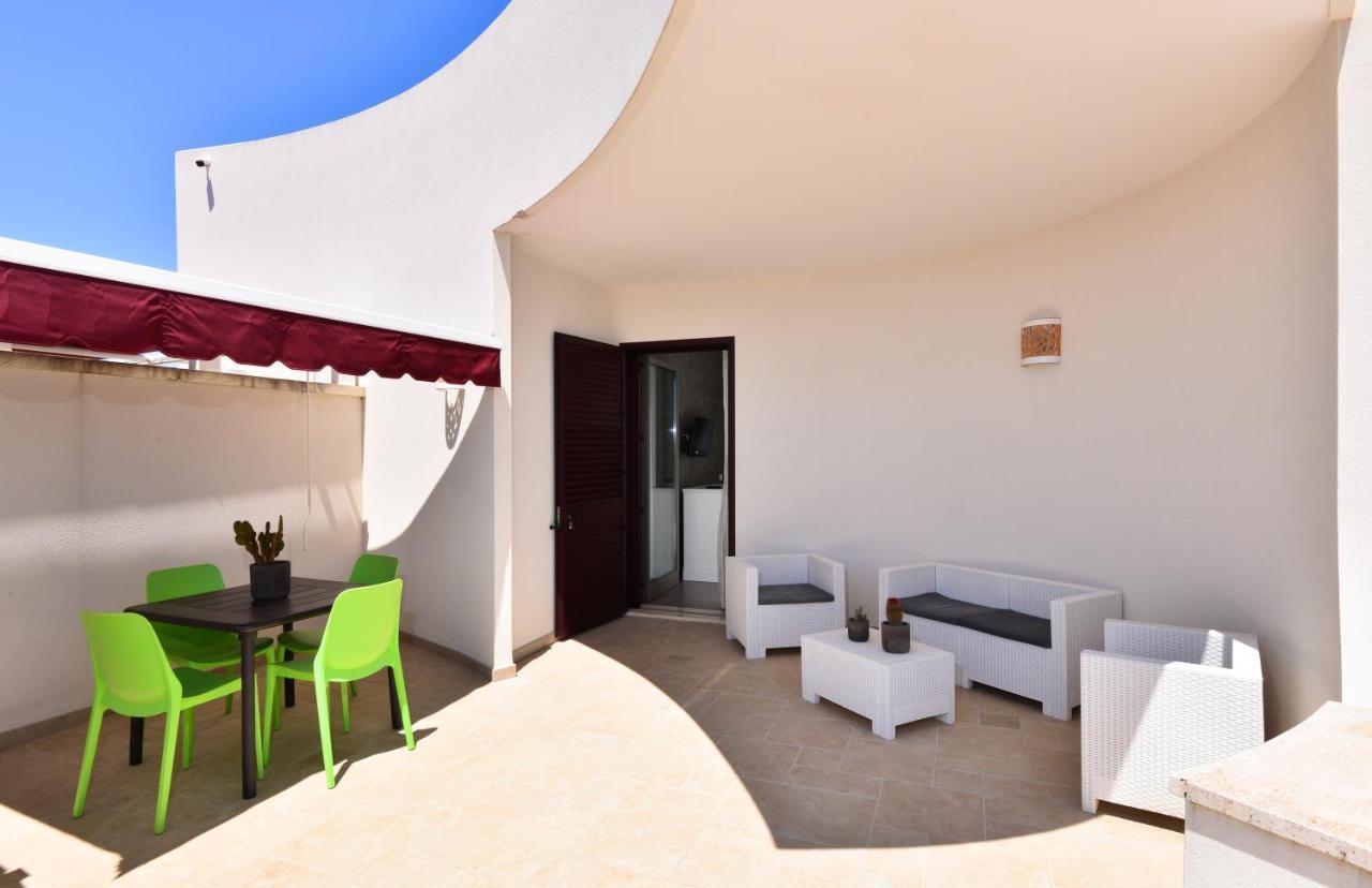 Damavi Suite 2 Torre dell'Orso Exterior photo