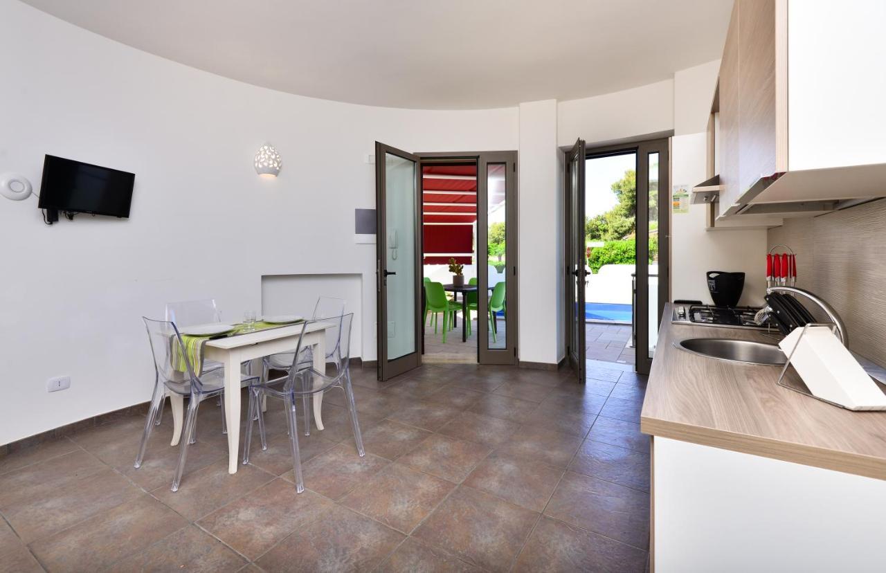 Damavi Suite 2 Torre dell'Orso Exterior photo